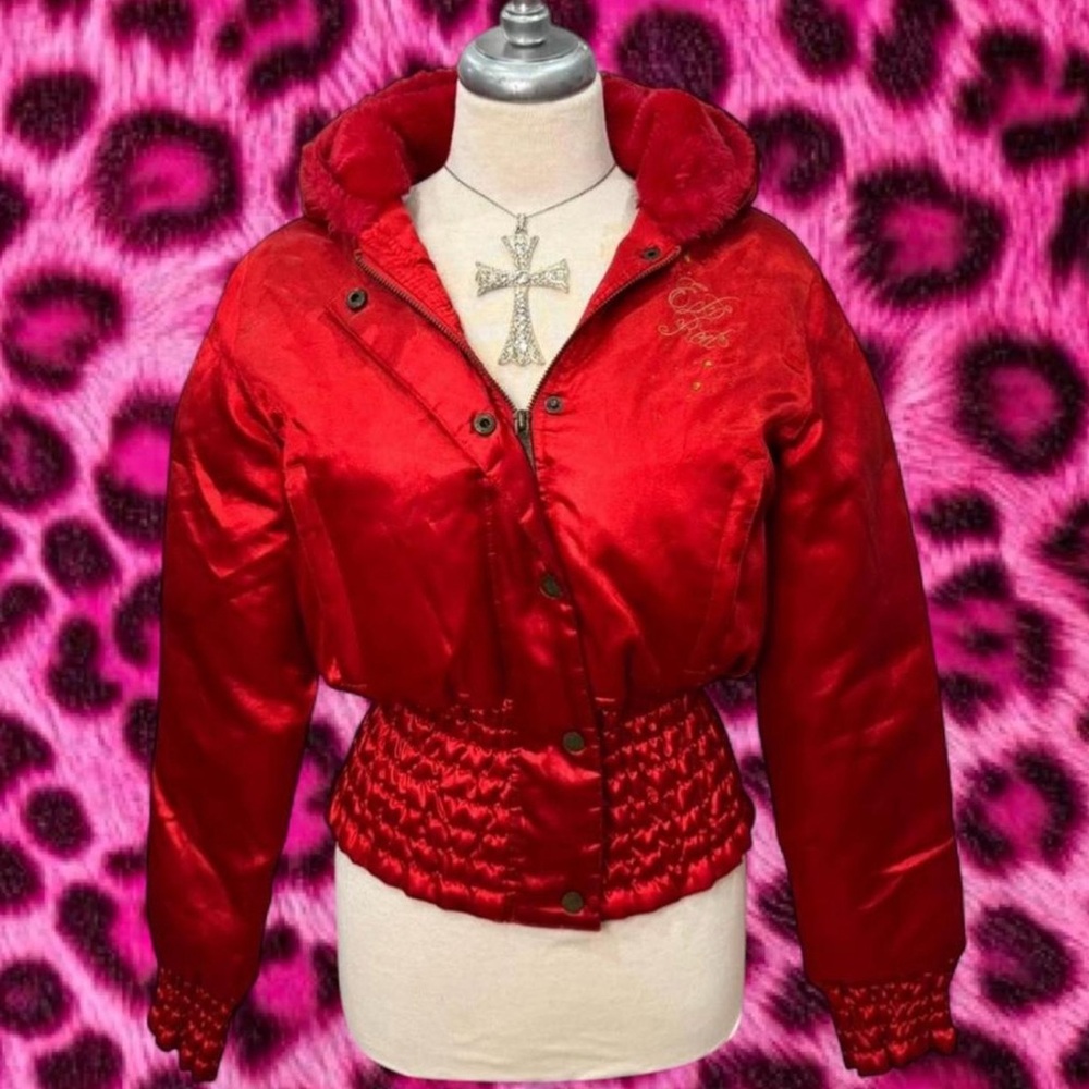 Y2K Vintage Ecko Red Satin Puffer Jacket
Size large